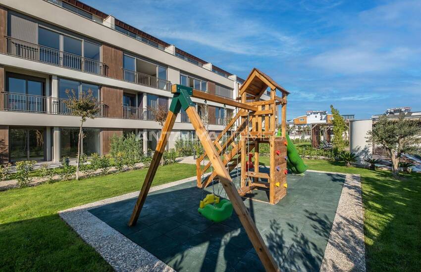 Chic Apartments in Complex with Amenities in Antalya Lara 7