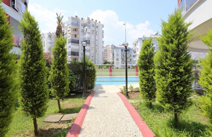 Gemeubileerde Flat Op Loopafstand Van De Zee In Konyaalti 3