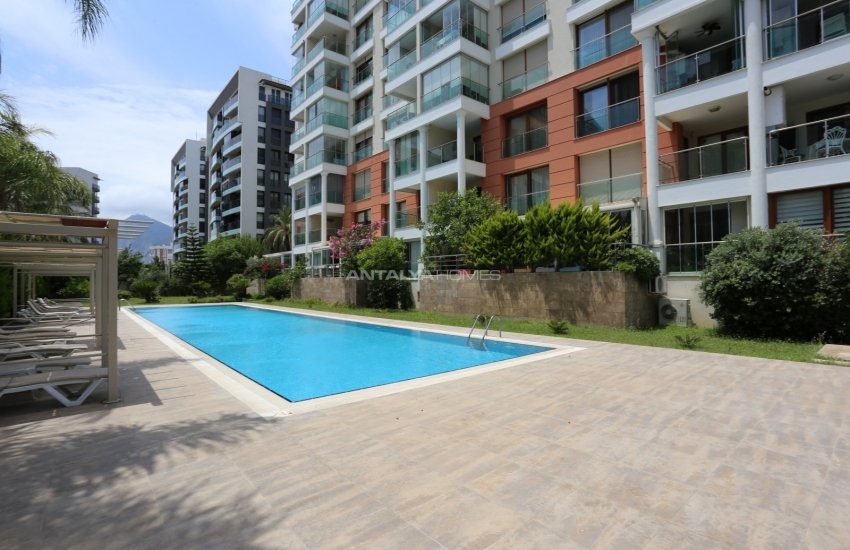 Furnished Apartment 50 M From the Sea in Konyaaltı Antalya 7