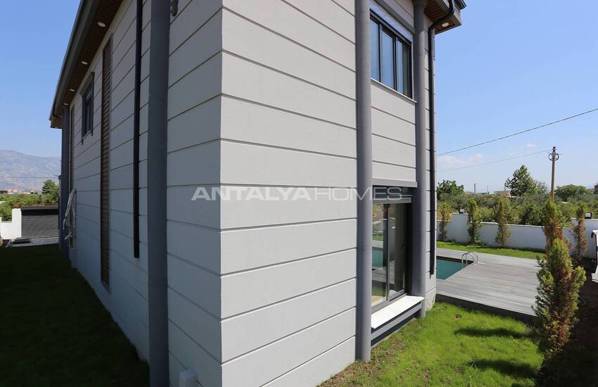 Spacious Villa with 4 En-suite Bathrooms in Dosemealti 7