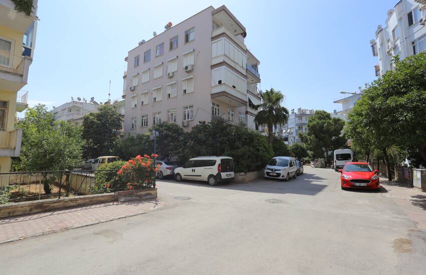 Bezugsfertige Wohnung In Guter Lage Von Muratpasa Antalya