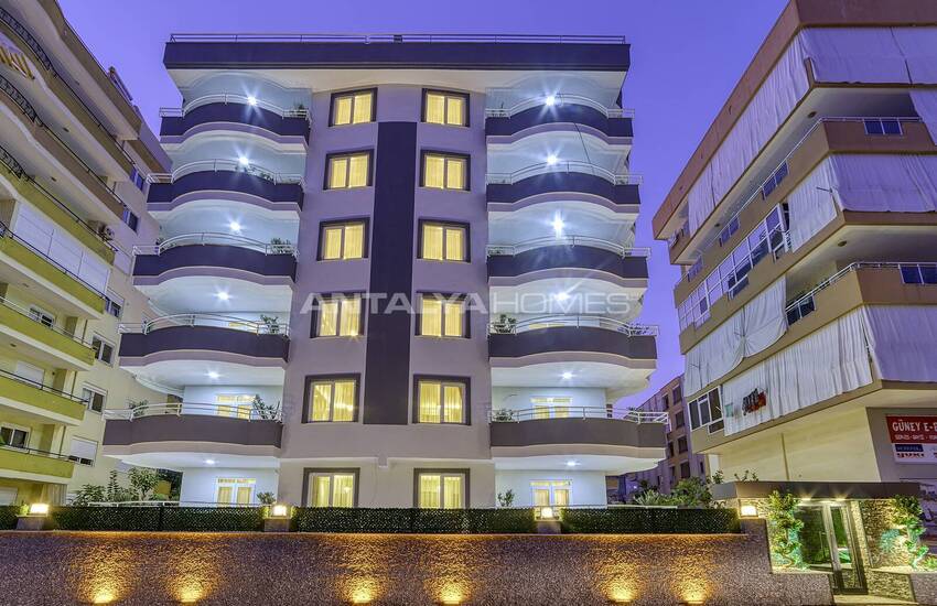 Real Estate in Project with Swimming Pool in Mahmutlar Alanya 2