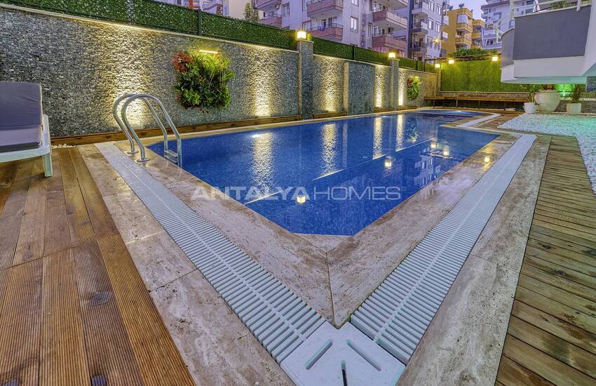 Real Estate in Project with Swimming Pool in Mahmutlar Alanya 7