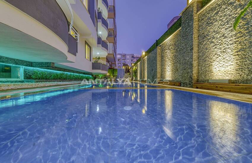 Real Estate in Project with Swimming Pool in Mahmutlar Alanya 9
