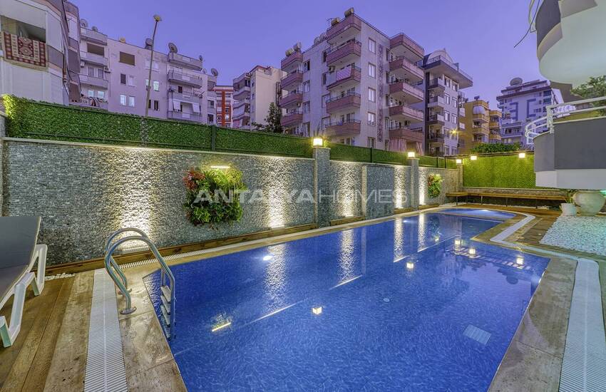 Real Estate in Project with Swimming Pool in Mahmutlar Alanya 13