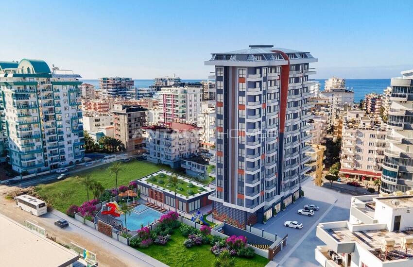 New Build Real Estate in Complex with Sea View in Alanya