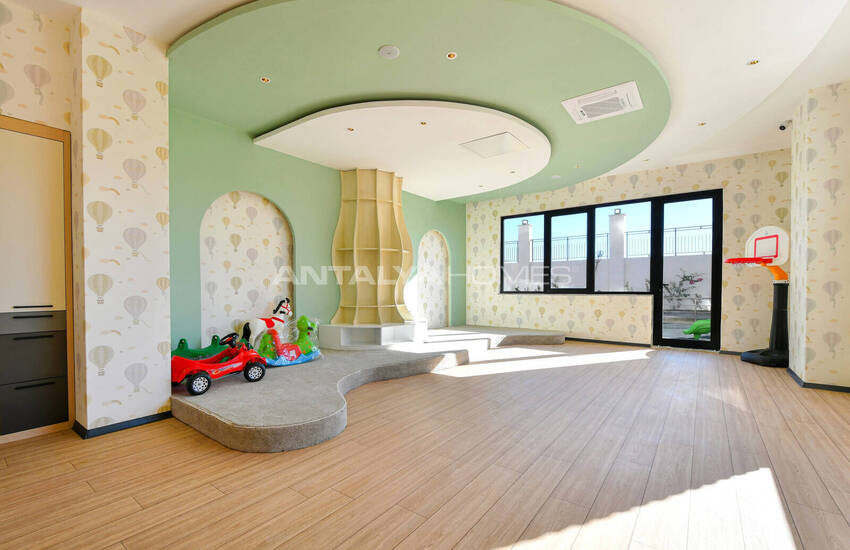 Properties in Complex with Shuttle Service to Sea in Alanya 12