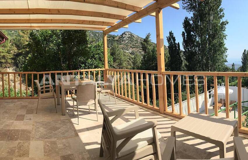 Stone House Intertwined with Nature in Kalkan Islamlar 7