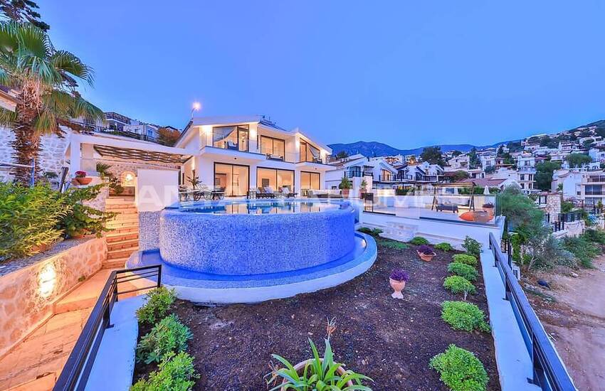 Luxe Villa with Private Infinity Pool in Kalamar Kalkan 4