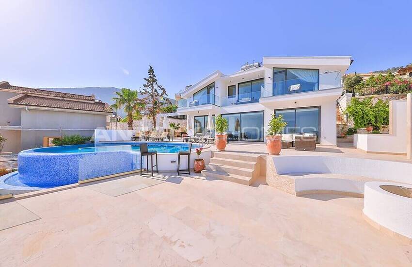 Luxe Villa with Private Infinity Pool in Kalamar Kalkan 40