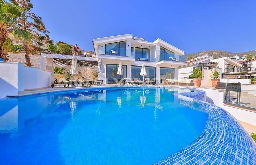 Luxe Villa with Private Infinity Pool in Kalamar Kalkan 6
