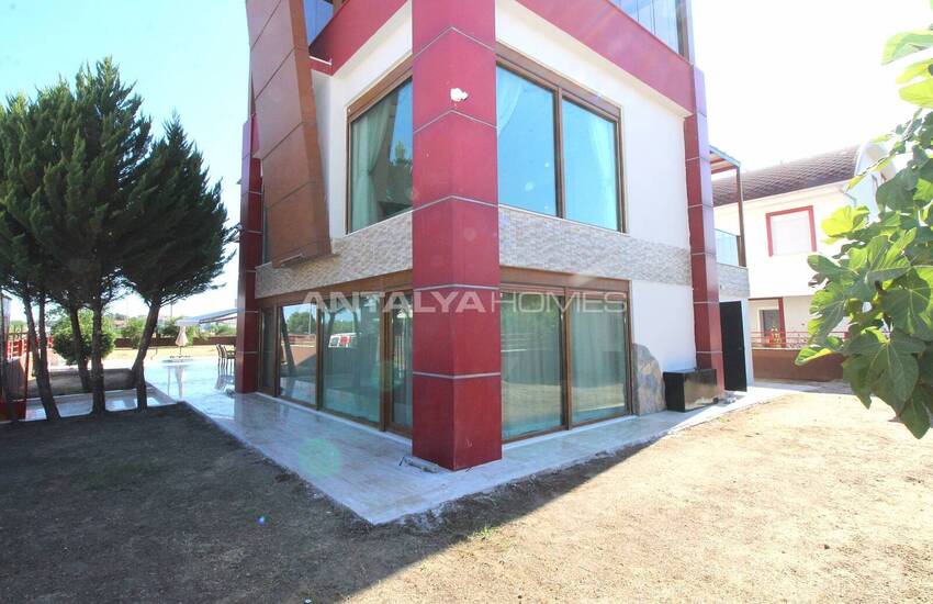 Furnished Villa with Private Pools and Garden in Belek 16