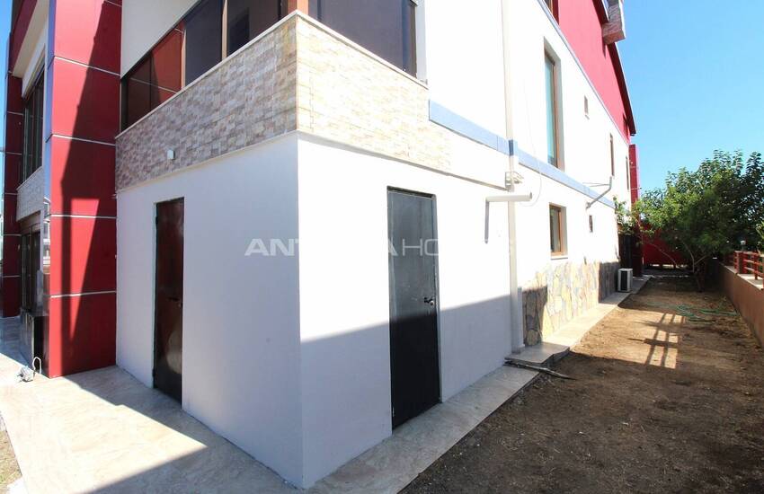 Furnished Villa with Private Pools and Garden in Belek 19