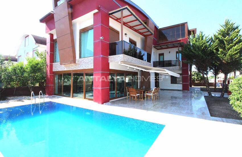 Furnished Villa with Private Pools and Garden in Belek 6