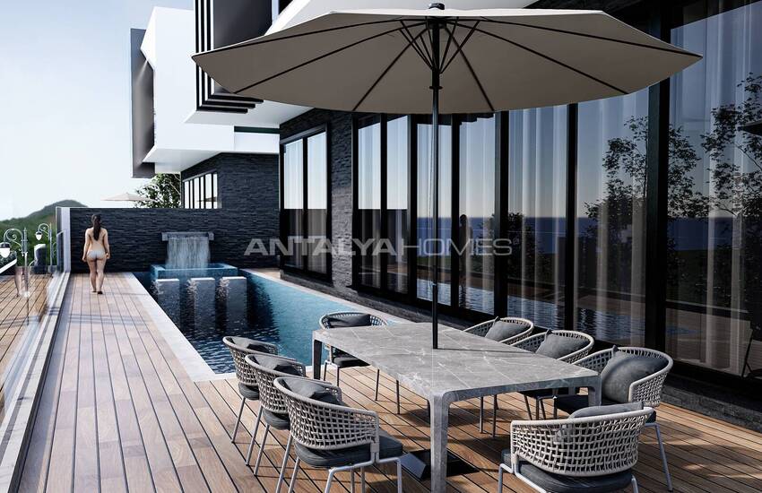 Alanya'da Müthiş Deniz Manzaralı Satılık Lüks Villalar