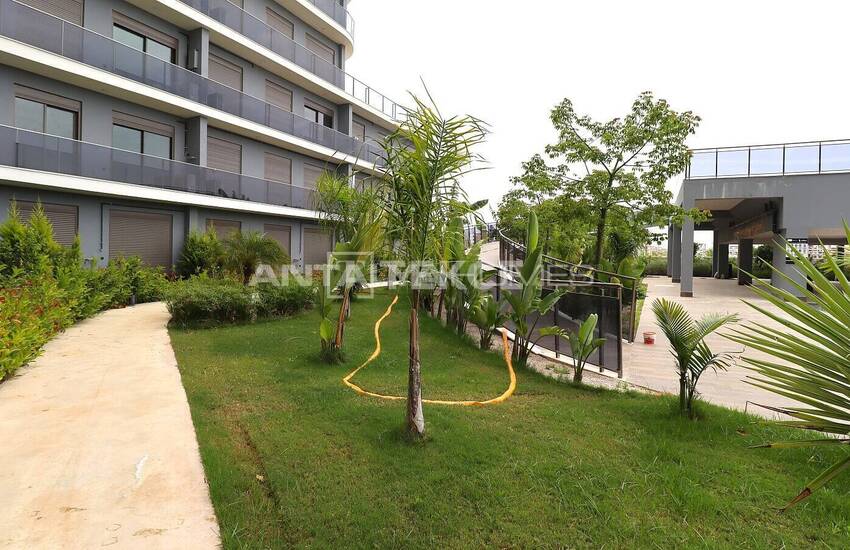 Appartements Avec Grands Jardins Et Terrasses À Antalya Aksu 4