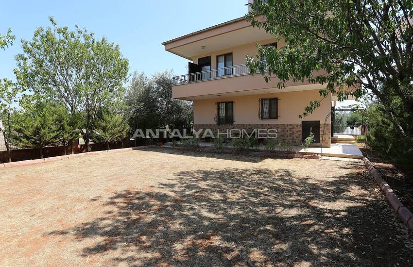 Partially Furnished Resale Villa for Sale in Antalya 4