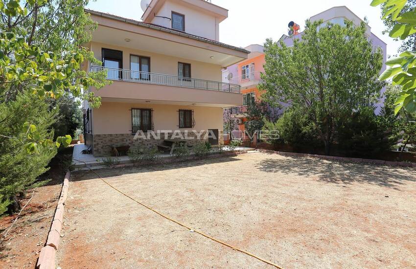 Partially Furnished Resale Villa for Sale in Antalya 6