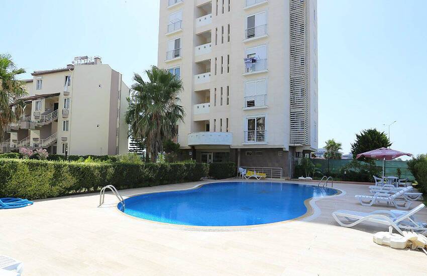 Geräumige Wohnung In Komplex Mit Pool In Antalya Kundu