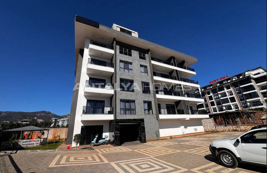 Stilvolle Neubau Wohnungen In Einem Komplex In Alanya Oba 1