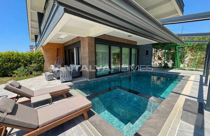 Stylish Villas with Private Outdoor Pool in Alanya Incekum 2
