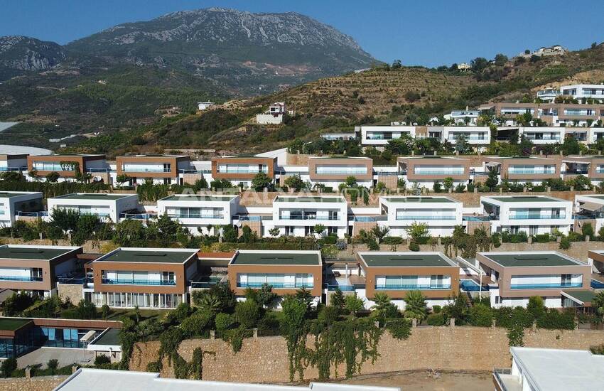 Sea View Villa with Private Pool in Kargicak Alanya 21