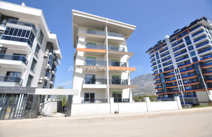 Lägenheter I Ett Komplex Med Pool I Alanya Mahmutlar 4