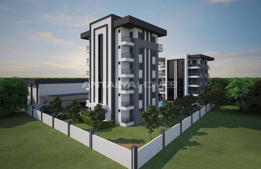 Functional Flats on a Main Road in Antalya Altintas 8