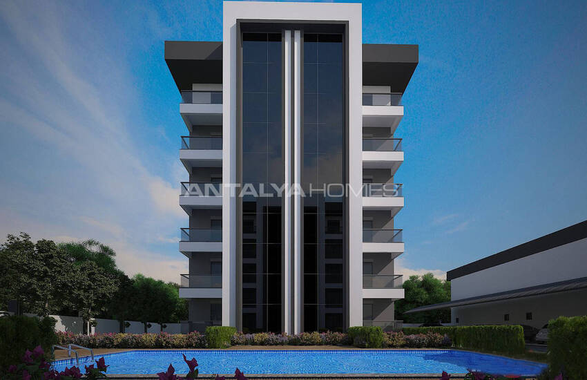 Functional Flats on a Main Road in Antalya Altintas 1