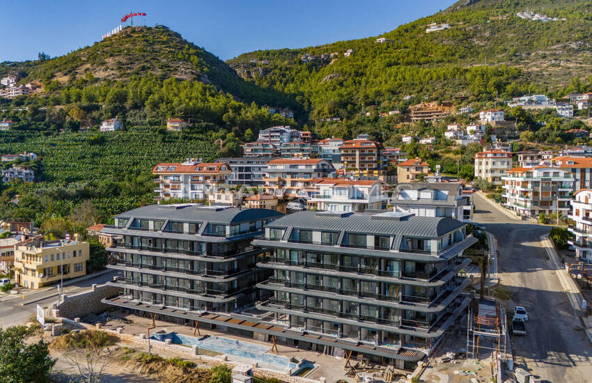 Alanya Merkez'de Plaja Yürüme Mesafesinde Satılık Daireler