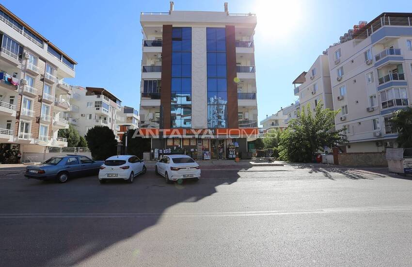 Gemeubileerd Appartement Dichtbij Zee In Konyaalti Antalya