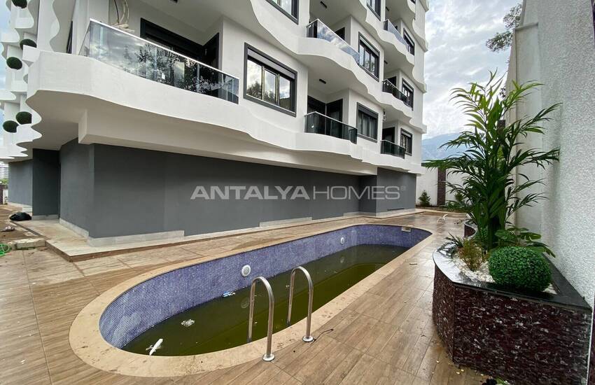 Alanya Mahmutlar'da Sosyal İmkanlı Projede Satılık Daireler 2