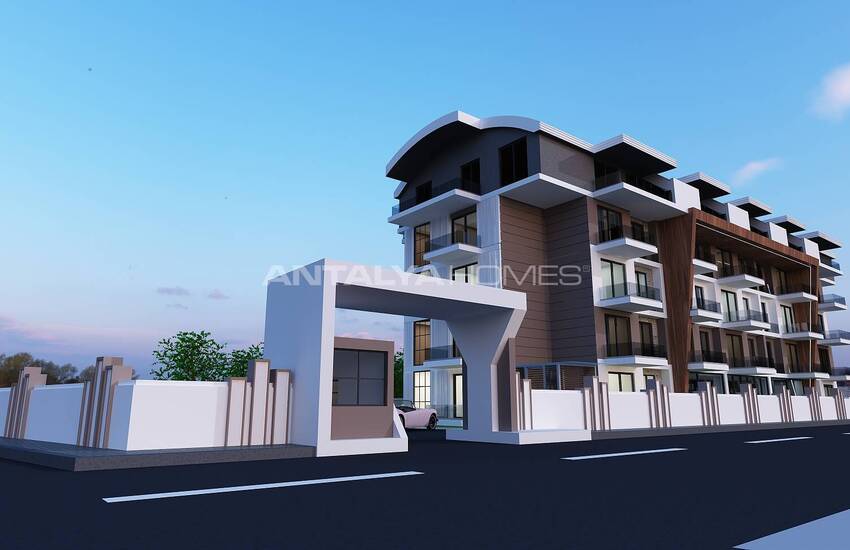 Properties in a Complex with Social Activities in Gazipasa 2