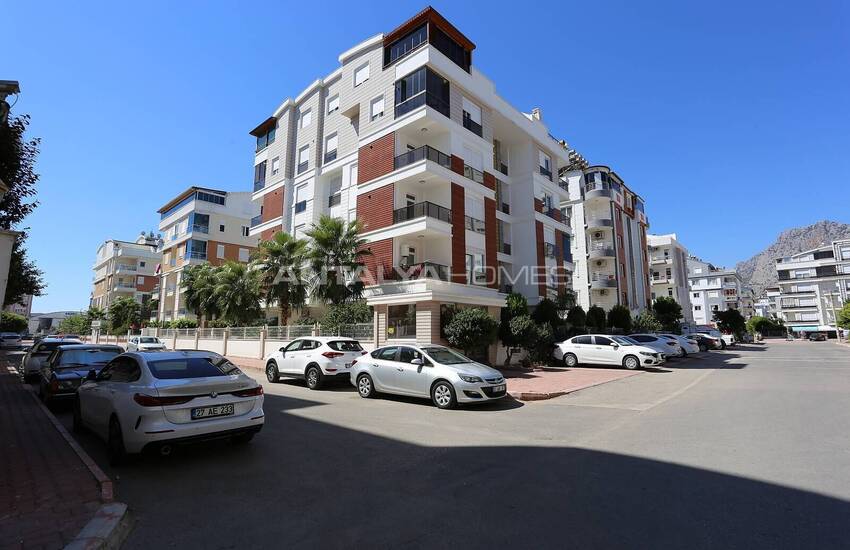 Well Kept Apartment in a Complex with Pool in Liman Antalya 1