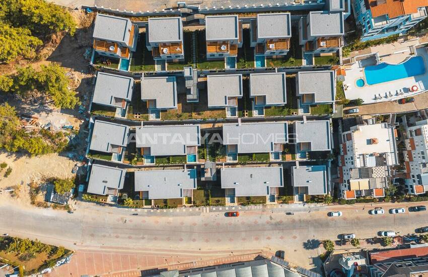 Konaklı'da Ultra Lüks Yaşam Sunan Satılık Villalar 5