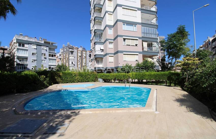 Sea View Flat in a Complex with Pool in Lara Antalya 2