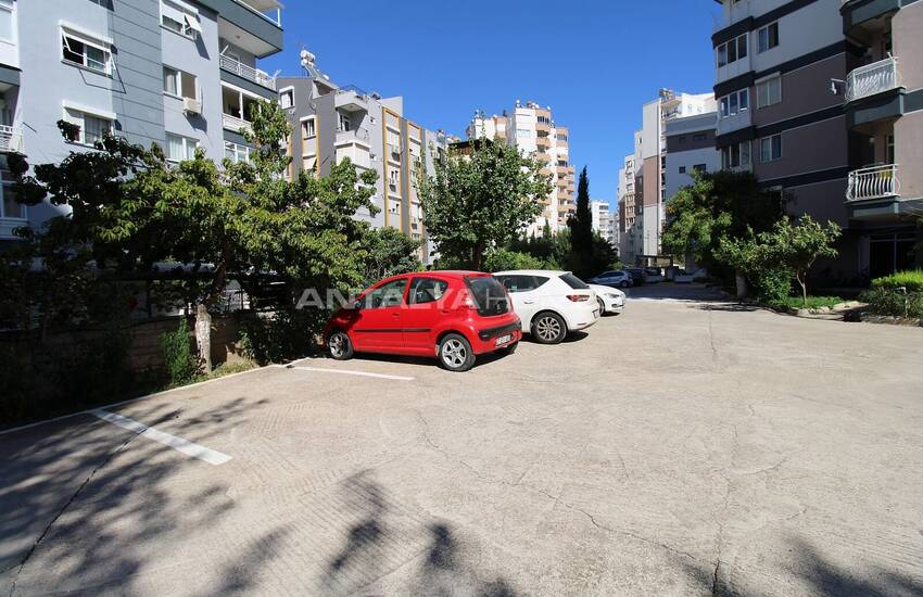 Sea View Flat in a Complex with Pool in Lara Antalya 3