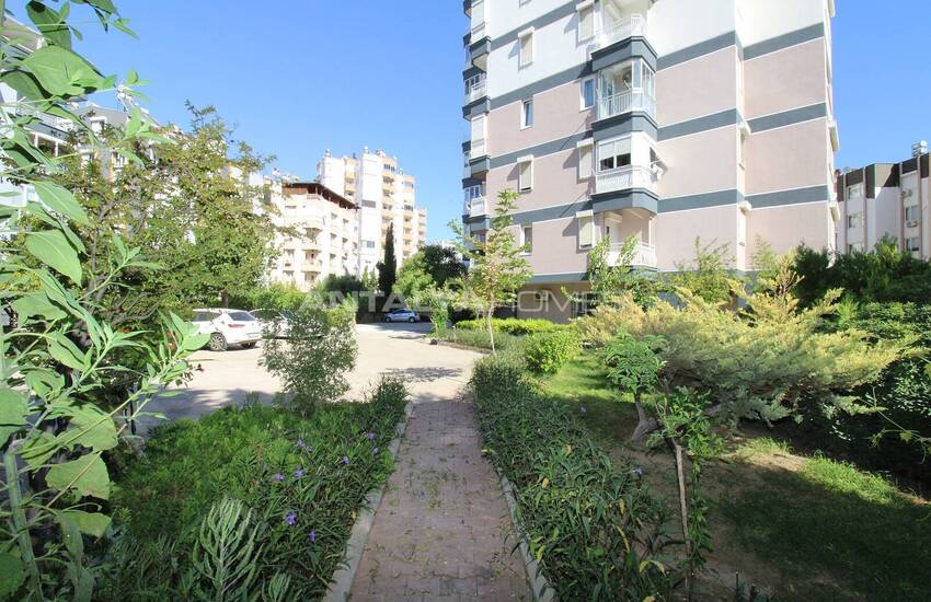 Sea View Flat in a Complex with Pool in Lara Antalya 6