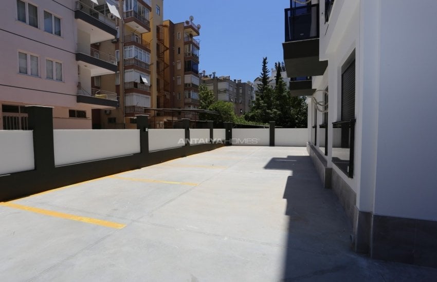 Stylish Apartment in Project with Indoor Car Park in Antalya 4
