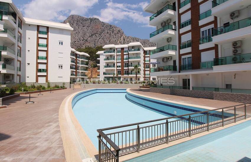 Nature View Apartment in Complex with Pool in Antalya Konyaalti 3