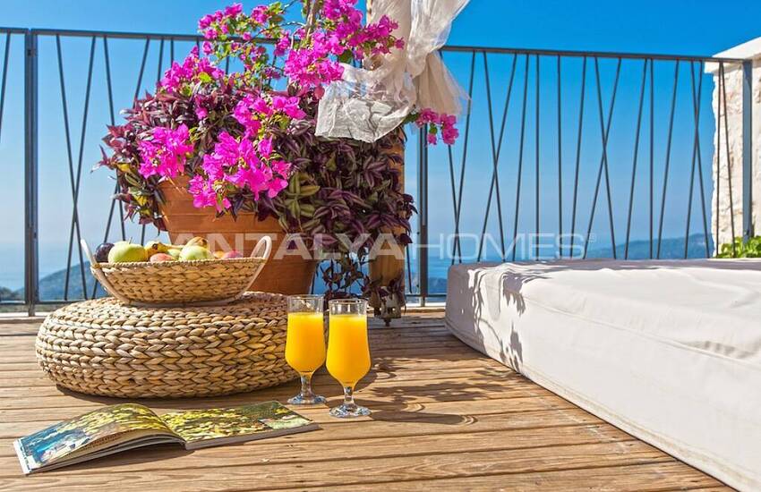 Sea View Villa with Infinity Pool in Kalkan Turkey 8