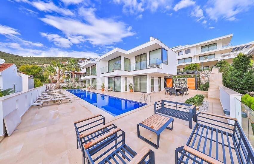 Luxury Villa Within Walking Distance of Sea in Antalya Kalkan 4