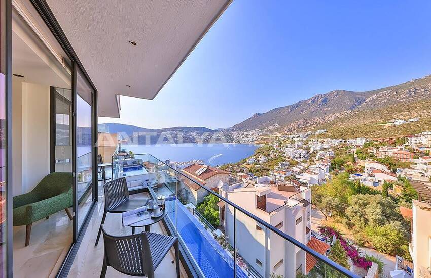 Luxe Villa Suitable for Extended Families in Kalkan Antalya 18