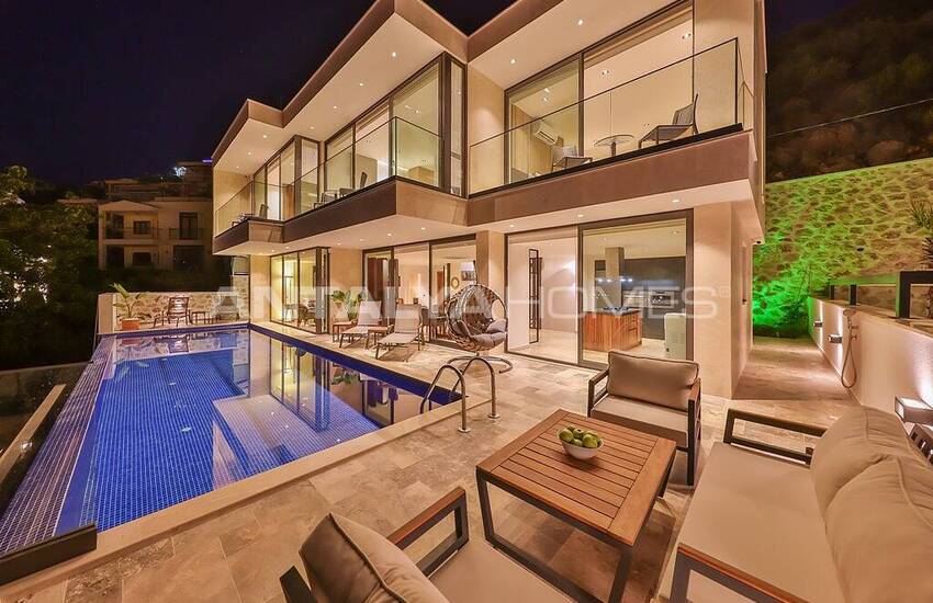 Luxe Villa Suitable for Extended Families in Kalkan Antalya 1