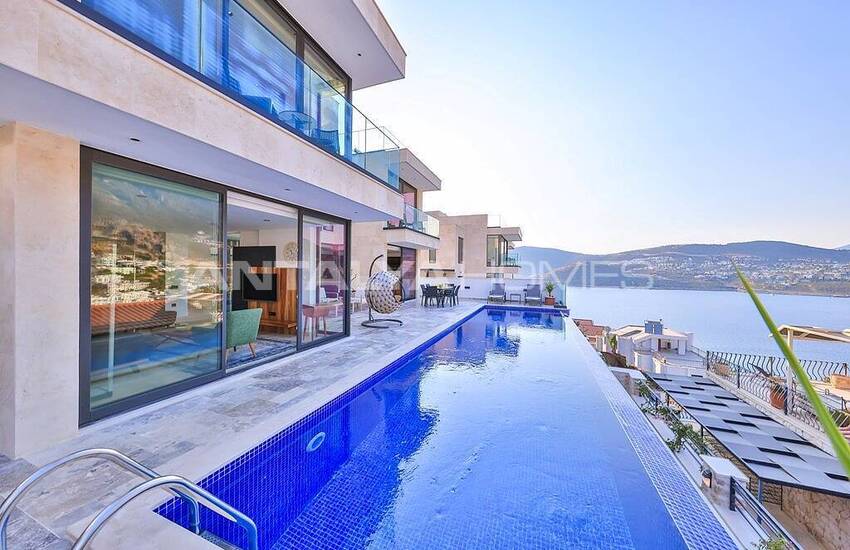 Sea View Villa Within Walking Distance to the Beach in Kalkan 15