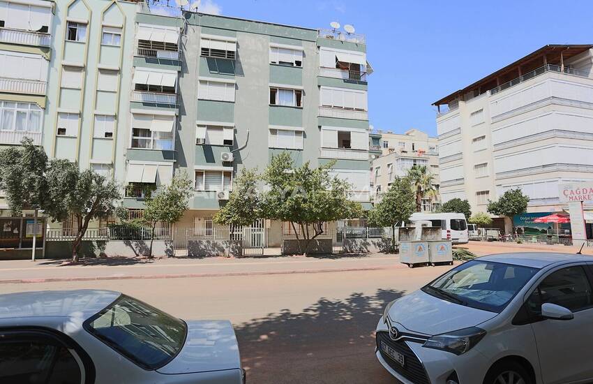 Investment Flat Near the Akdeniz University in Antalya Muratpasa 3
