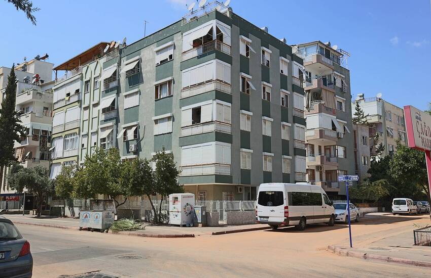 Investment Flat Near the Akdeniz University in Antalya Muratpasa 1