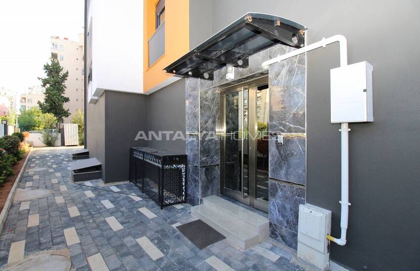 Key Ready 3+1 Flat with Natural Gas in Muratpaşa Antalya 5