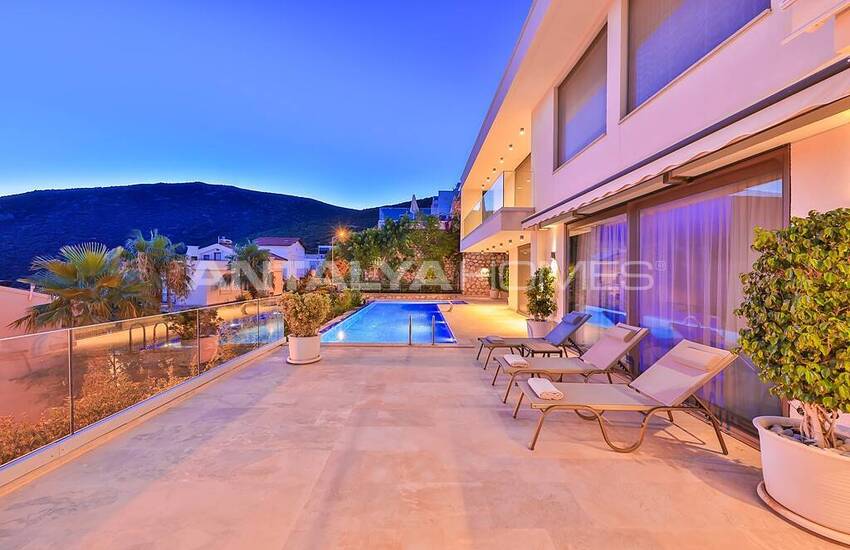 Luxury 5-bedroom Detached House with Infinity Pool in Kalkan 5