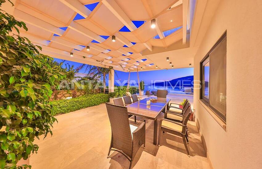 Luxury 5-bedroom Detached House with Infinity Pool in Kalkan 7
